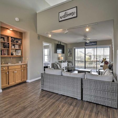 Steps To Sunset Beach Canal-Front Home With Dock! Extérieur photo