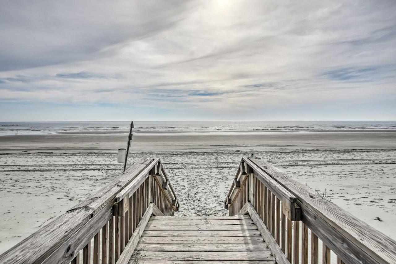 Steps To Sunset Beach Canal-Front Home With Dock! Extérieur photo