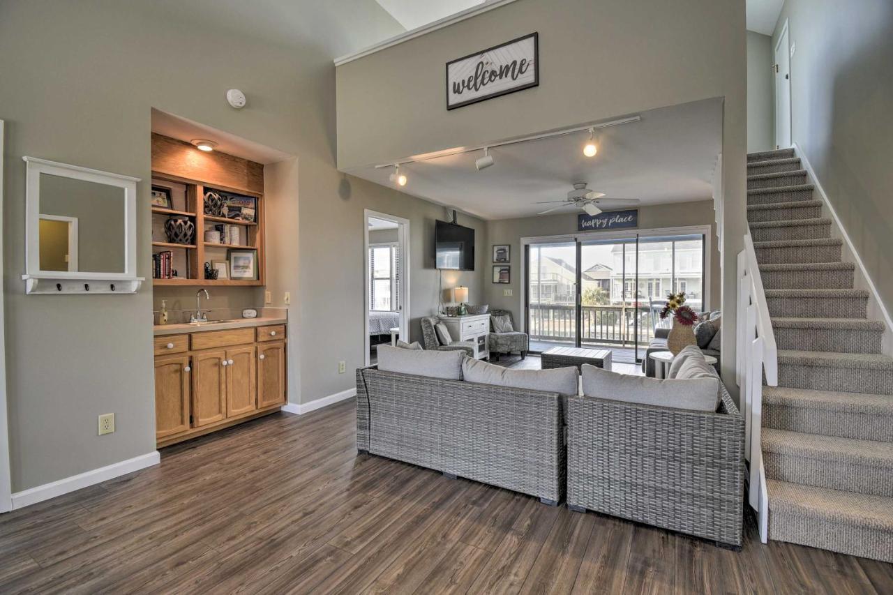 Steps To Sunset Beach Canal-Front Home With Dock! Extérieur photo